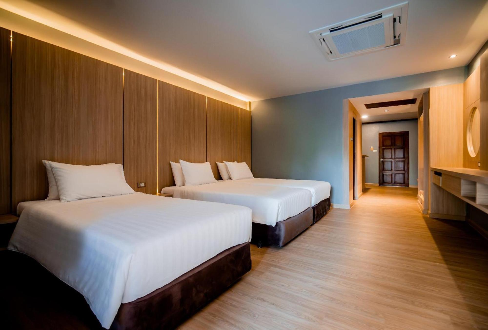 Thanthip Beach Resort Patong Oda fotoğraf